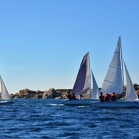& 4* Isola Santo Stefano