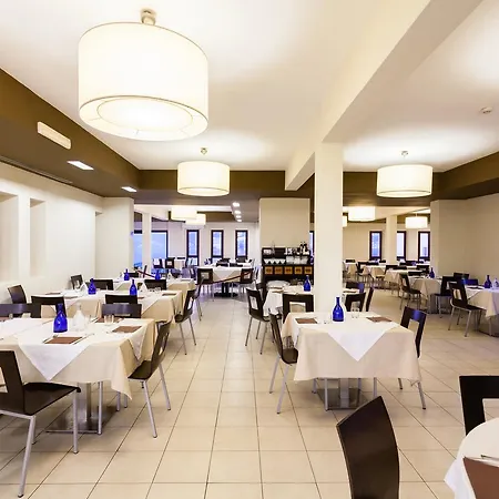 & 4* Isola Santo Stefano