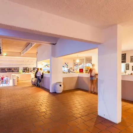 & 4* Isola Santo Stefano