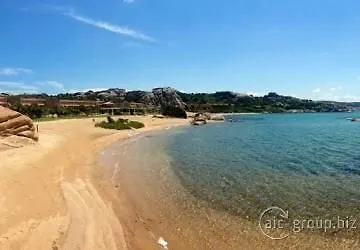 & 4* Isola Santo Stefano