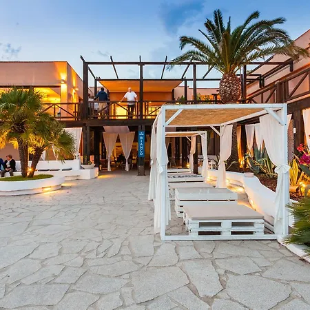 & Resort 4*