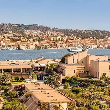& 4* Isola Santo Stefano