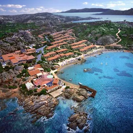 & Isola Santo Stefano